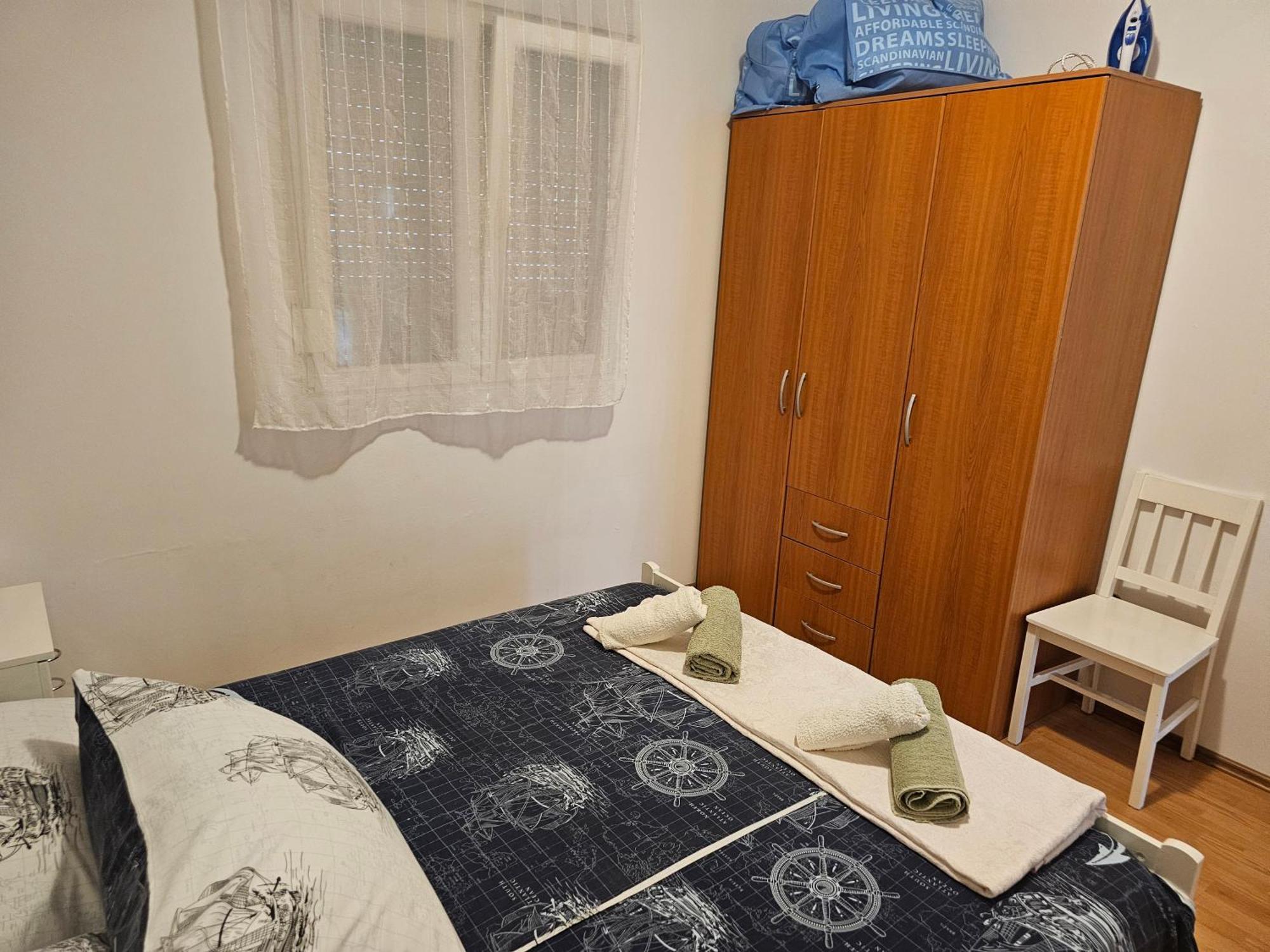 Apartments Zemunik オミシュ エクステリア 写真