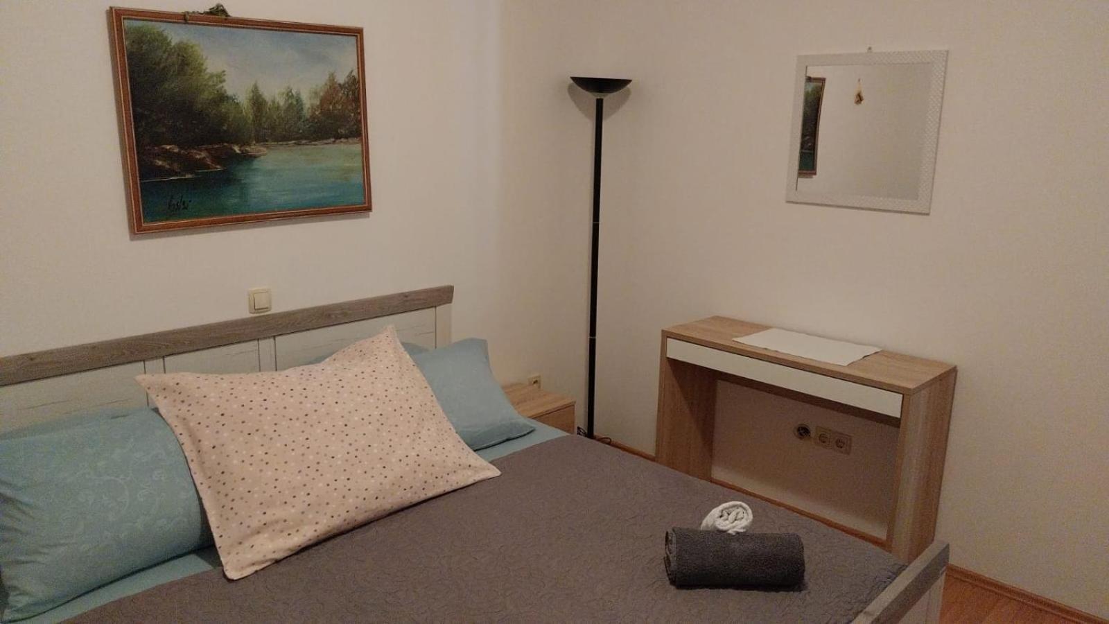Apartments Zemunik オミシュ エクステリア 写真